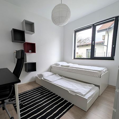 Zola Guest House 오라데아 외부 사진