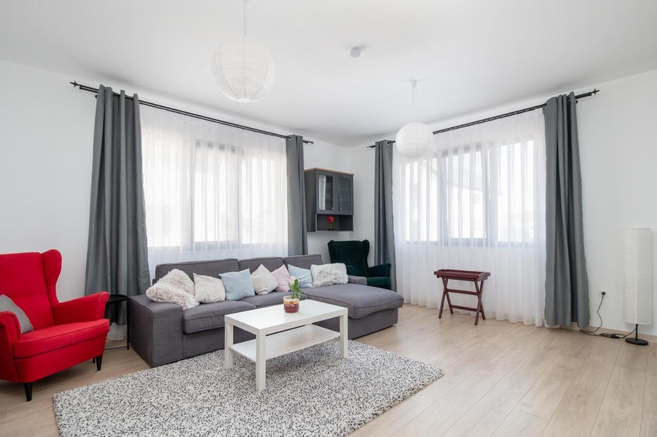Zola Guest House 오라데아 외부 사진